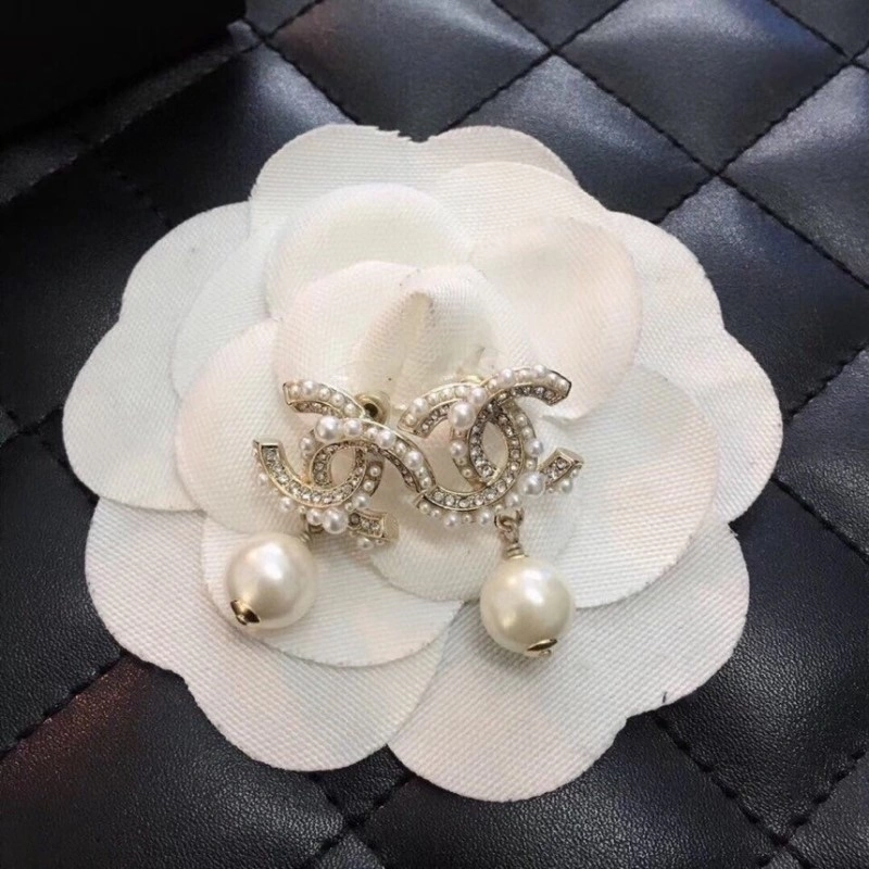 Chanel Earrings Efficient 220001