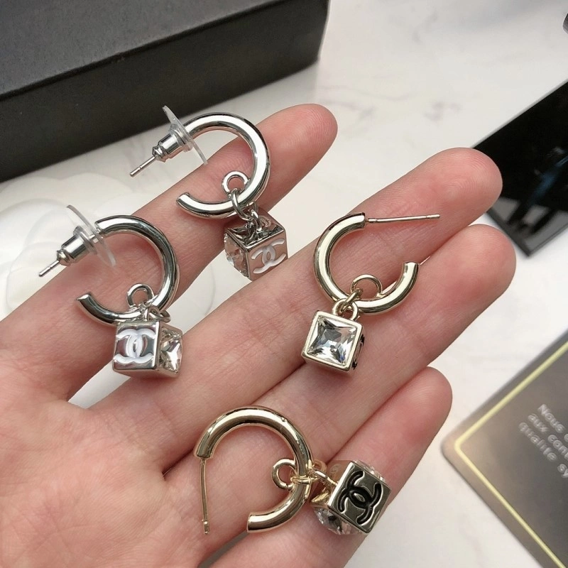 Chanel Earrings Seasonal 219986