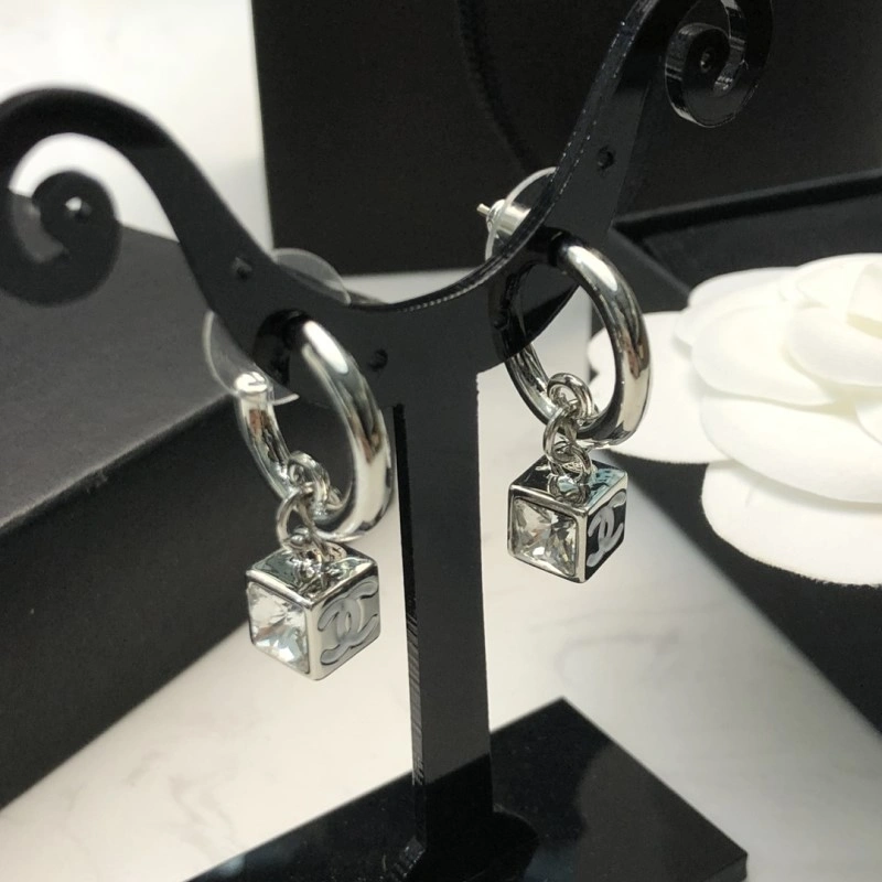 Chanel Earrings Seasonal 219986