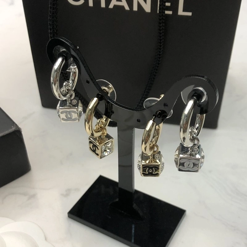 Chanel Earrings Seasonal 219986