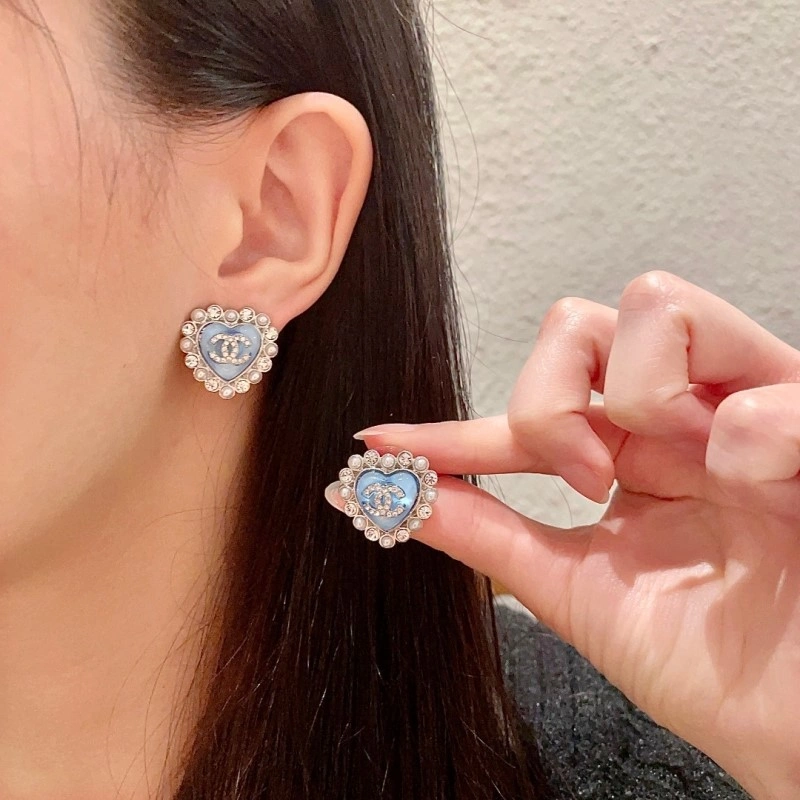 Chanel Earrings Effortless 219979