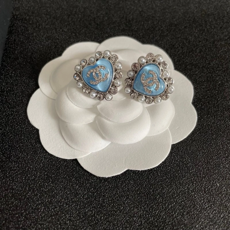 Chanel Earrings Effortless 219979