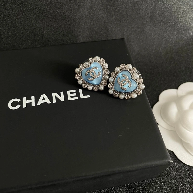 Chanel Earrings Effortless 219979