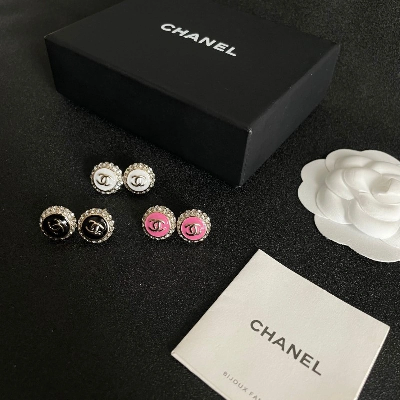 Minimalist Chanel Earrings 219972