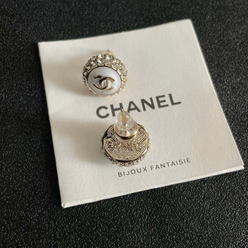 Minimalist Chanel Earrings 219972