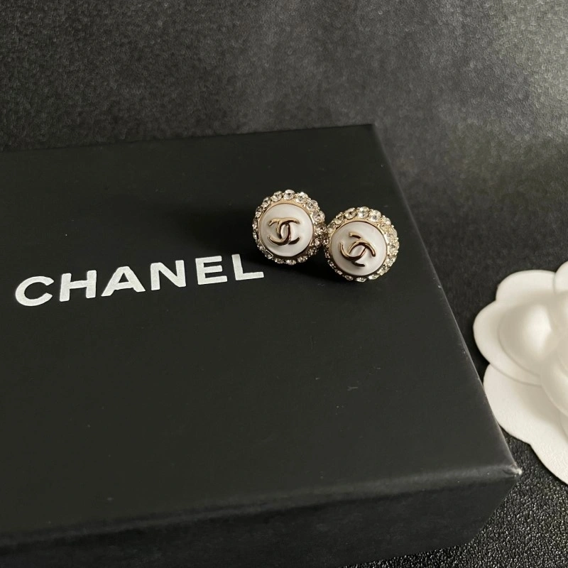 Minimalist Chanel Earrings 219972