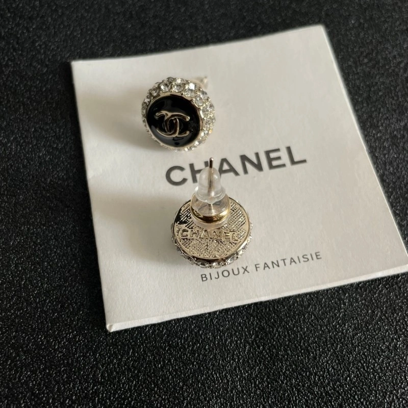 Chanel Earrings Snug 219994