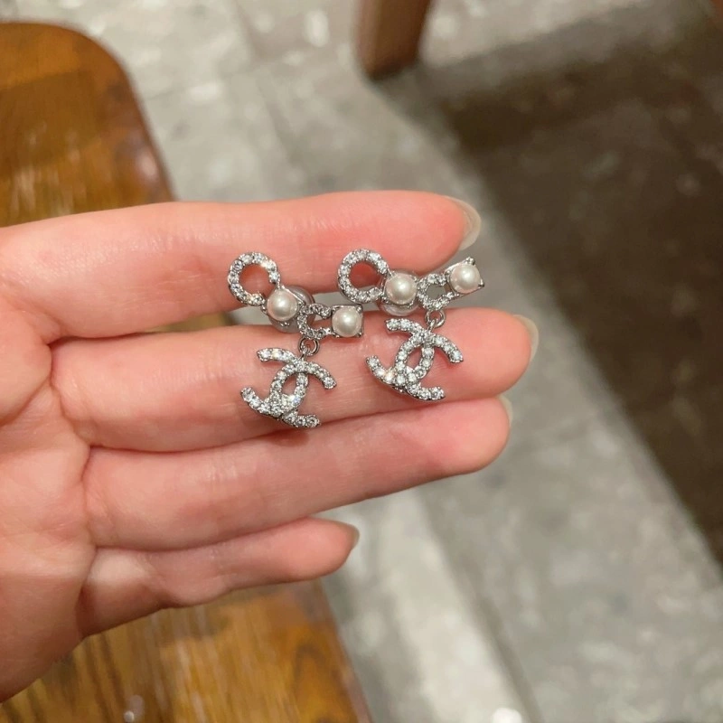 Chanel Earrings Stylish 219968