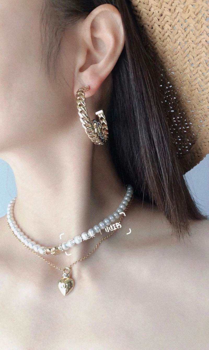Resilient Chanel Earrings 219965