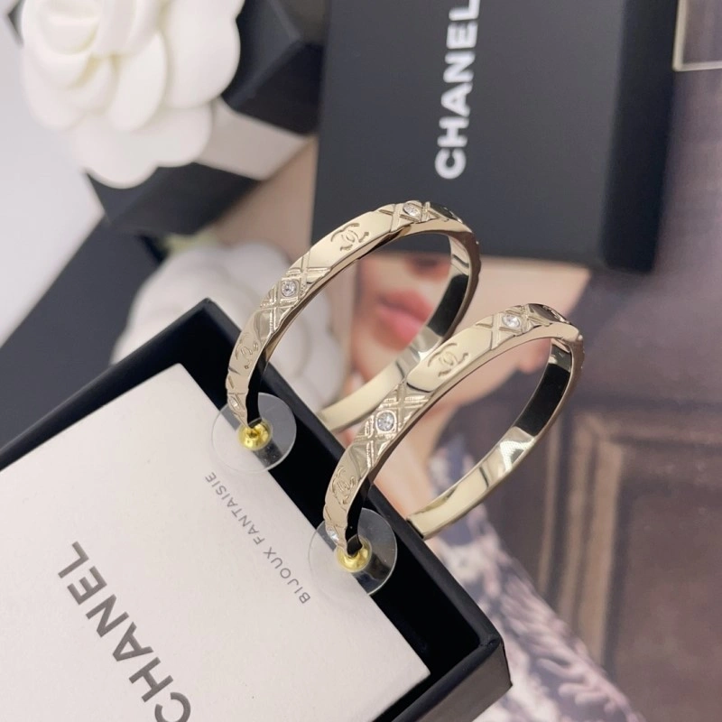 Chanel Earrings Modern 219949