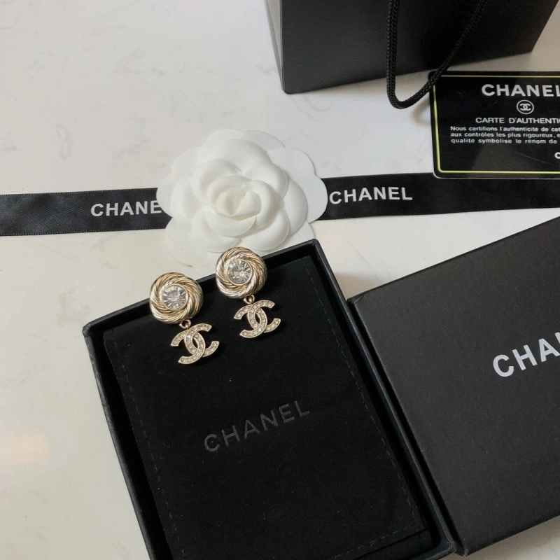 Premium Chanel Earrings 219945