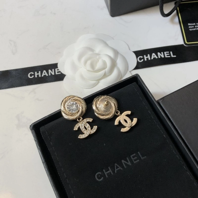Premium Chanel Earrings 219945