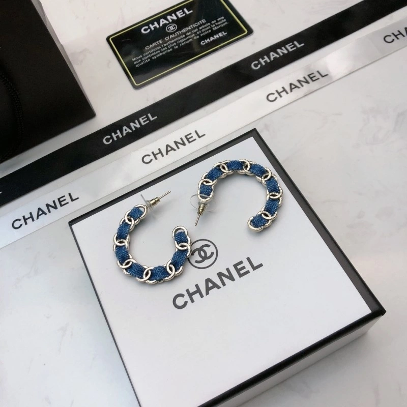 Chanel Earrings Sporty 219950