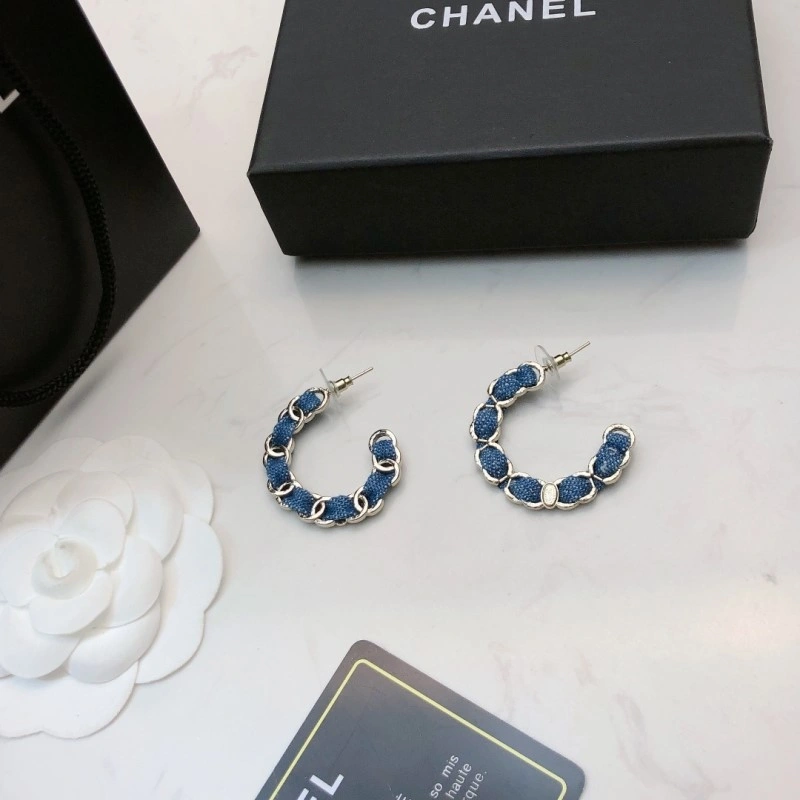 Chanel Earrings Sporty 219950