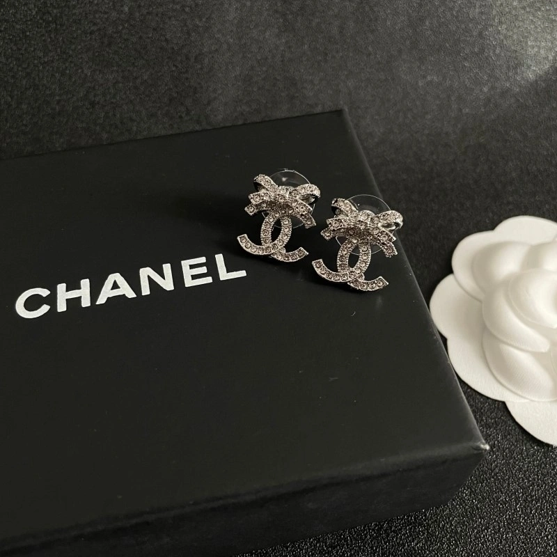 Effortless Chanel Earrings 219951