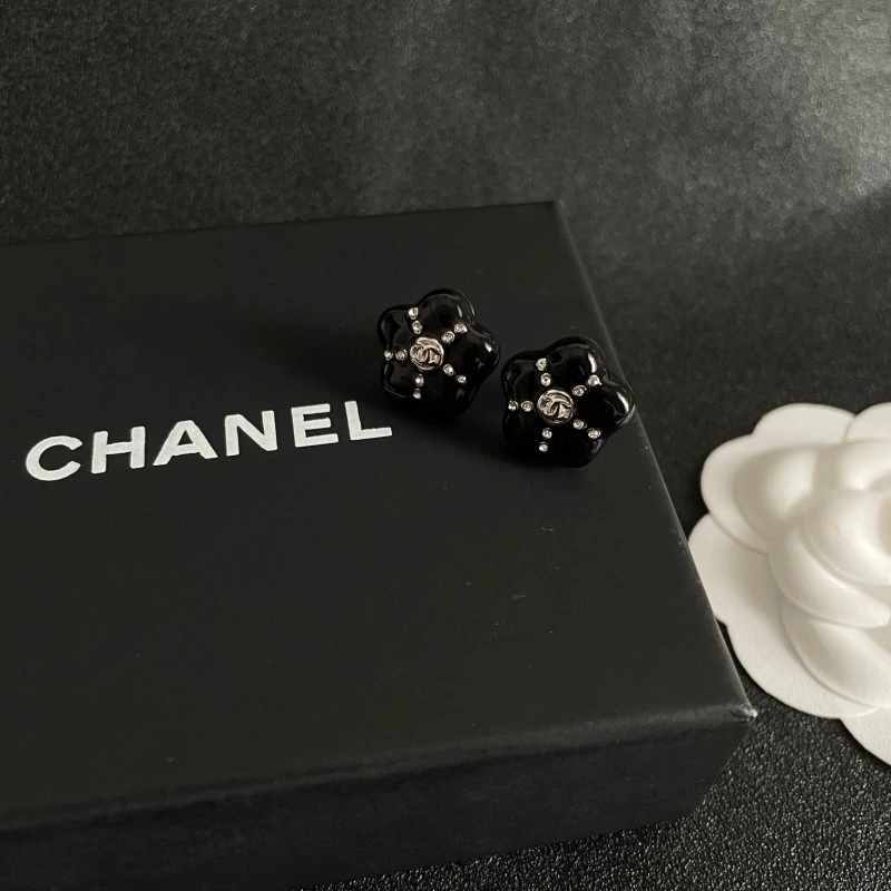 Chanel Earrings Practical 219944