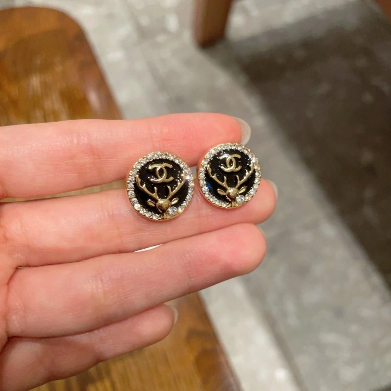 Chanel Earrings Elegant 219937