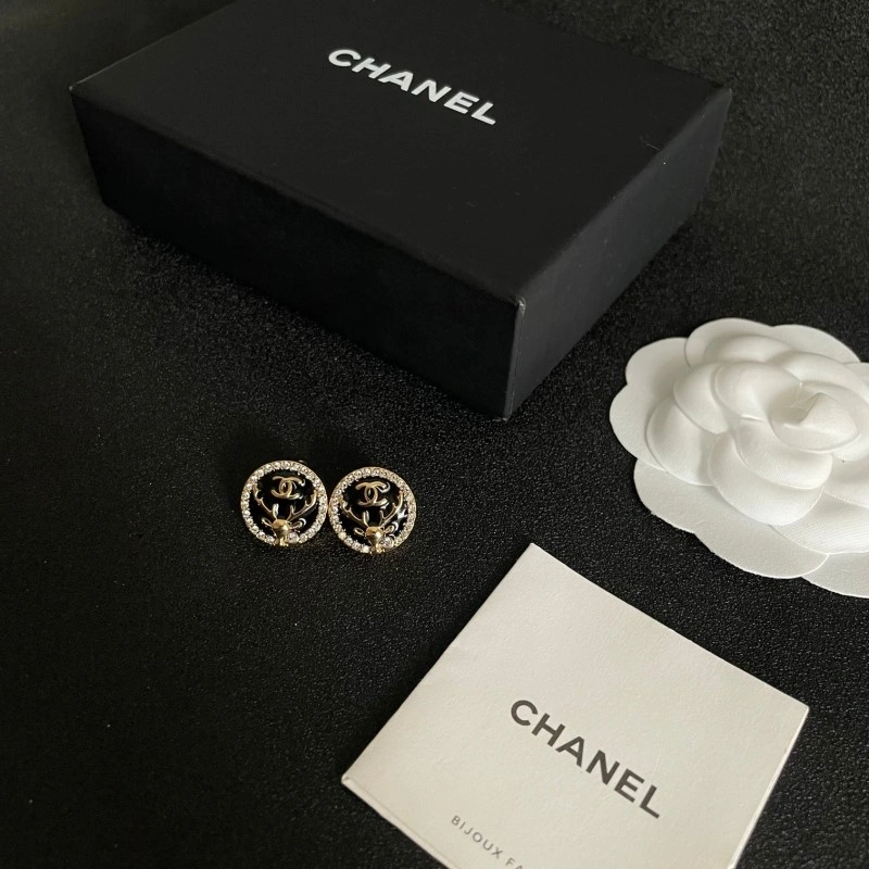 Chanel Earrings Elegant 219937