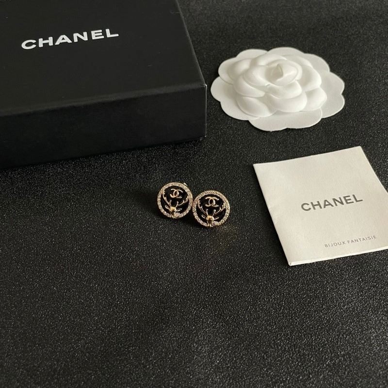 Chanel Earrings Elegant 219937