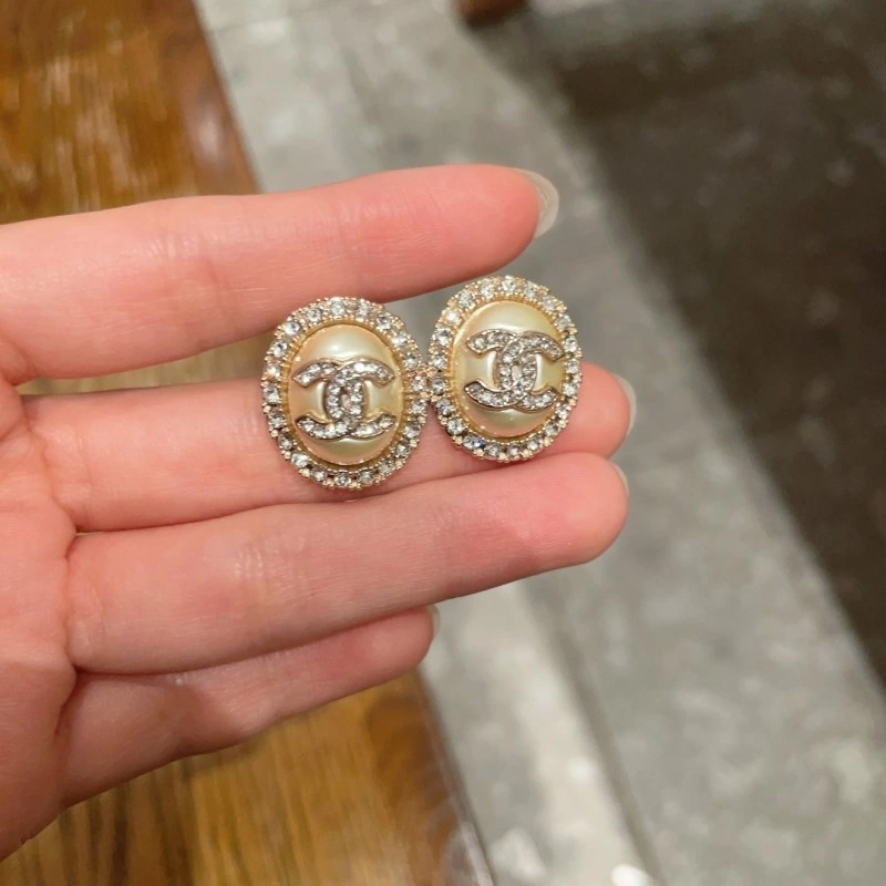 Chanel Earrings Trendy 219933