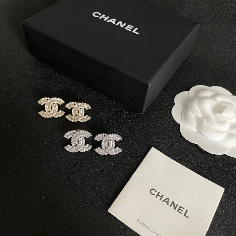 Chanel Earrings TimelessDesign 219935