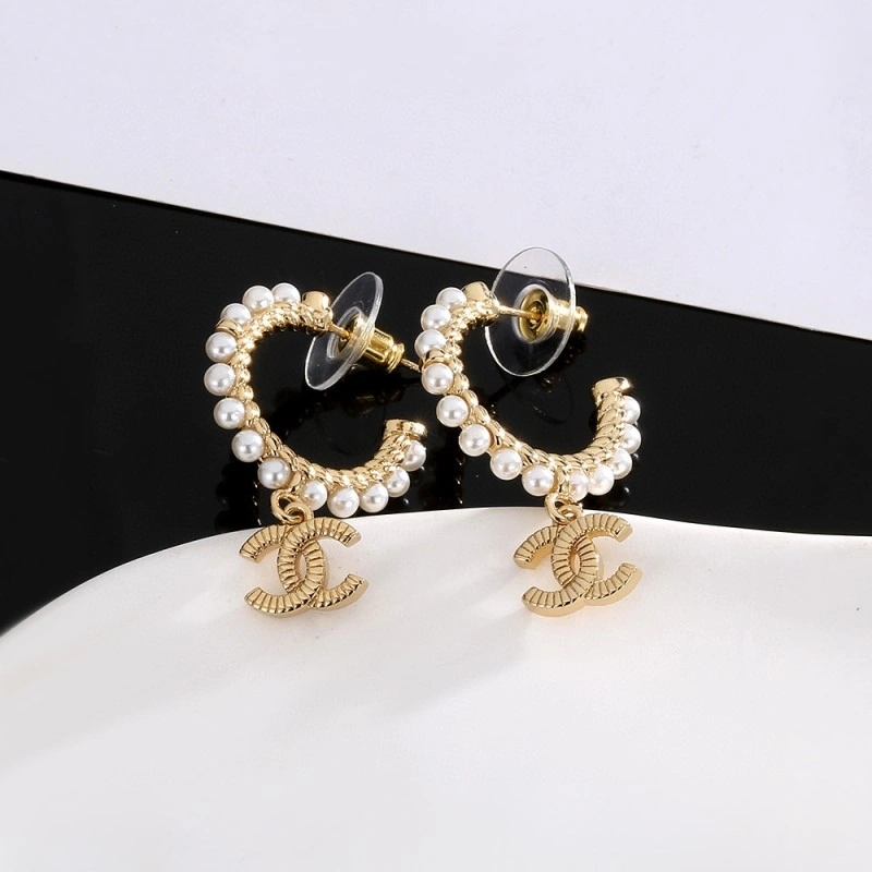 Chanel Earrings WellDesigned 219913