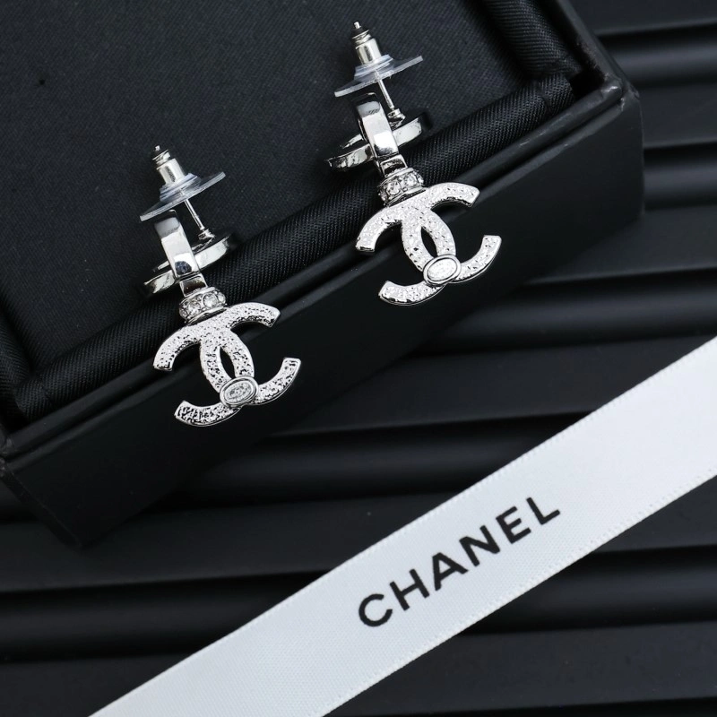 Chanel Earrings Sophisticated 219920