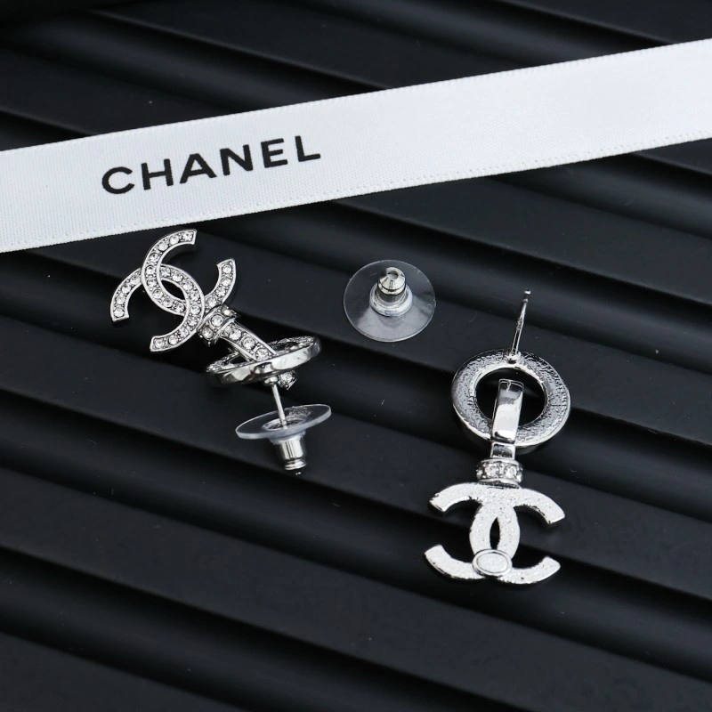 Chanel Earrings Sophisticated 219920