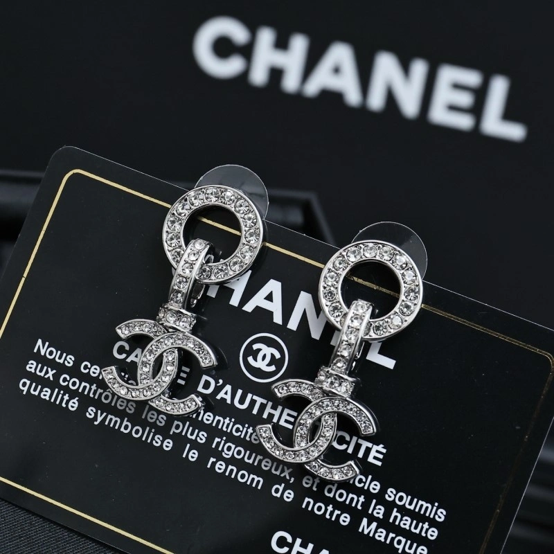 Chanel Earrings Sophisticated 219920