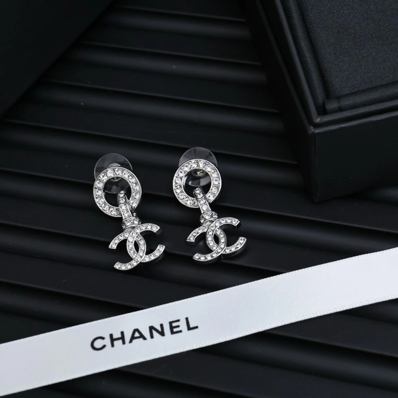 Chanel Earrings Sophisticated 219920
