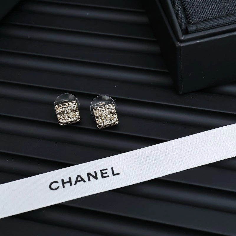 Chanel Earrings Breathable 219929