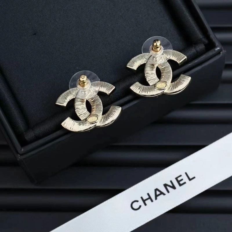 Chanel Earrings Stylish 219910