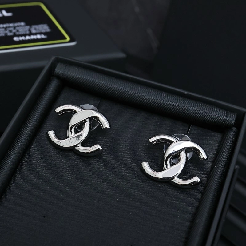 Vibrant Chanel Earrings 219911