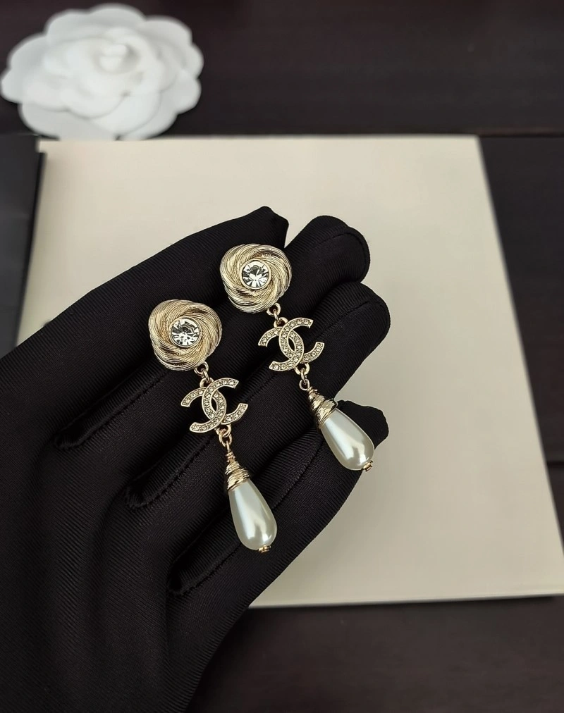 Bright Chanel Earrings 219906