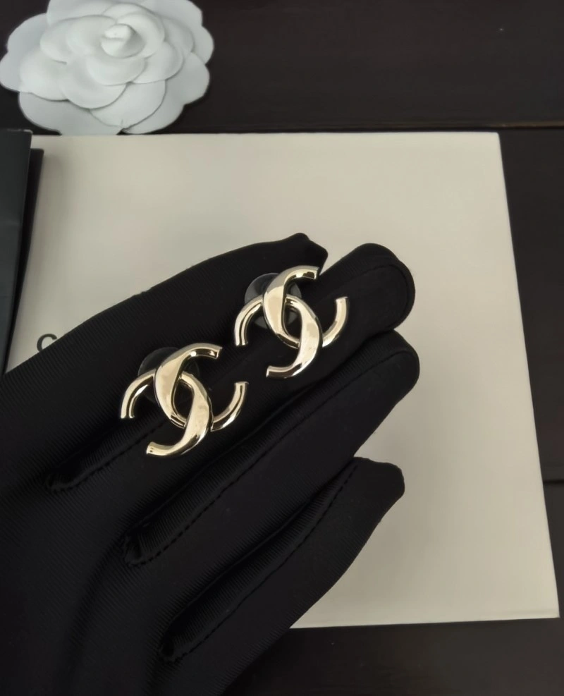 Chanel Earrings Effortless 219905