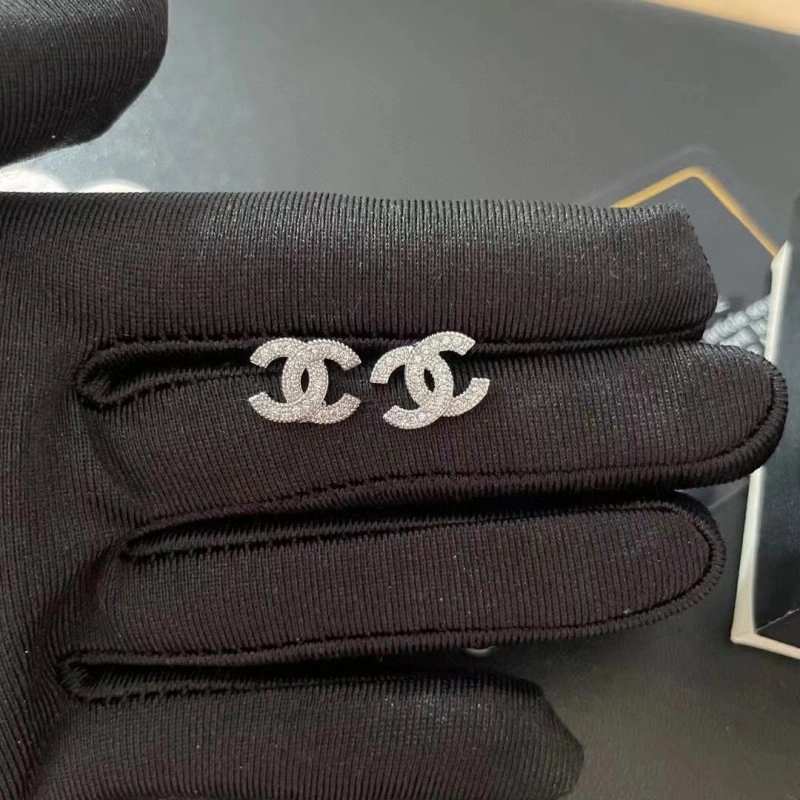 Stretchable Chanel Earrings 219908