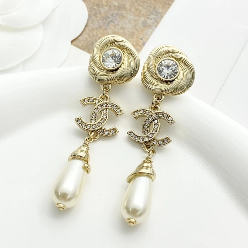Chanel Earrings Soft 219912