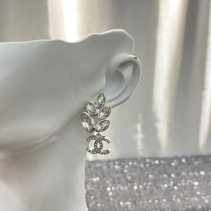Stylish Chanel Earrings 219902