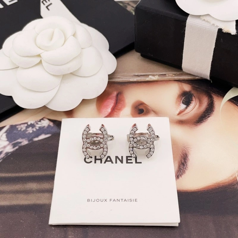Chanel Earrings EyeCatching 219894