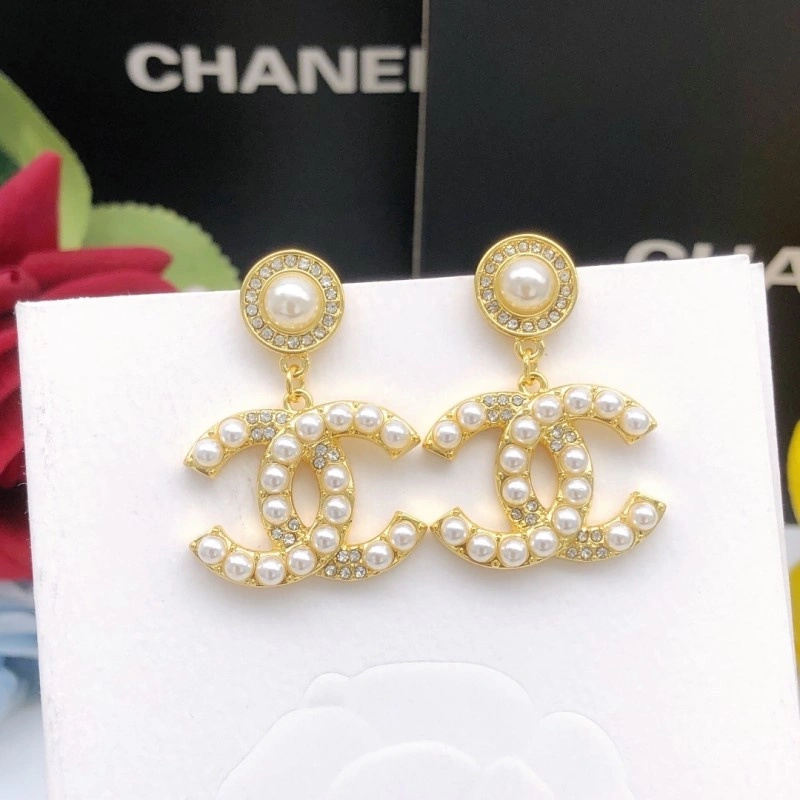 Versatile Chanel Earrings 219891