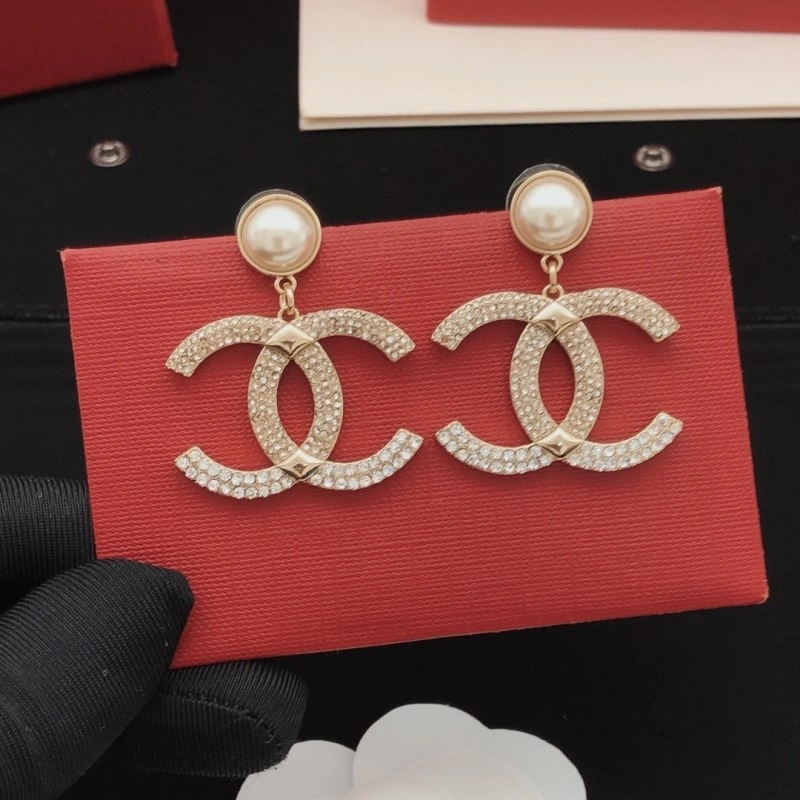 Chanel Earrings Reliable 219909