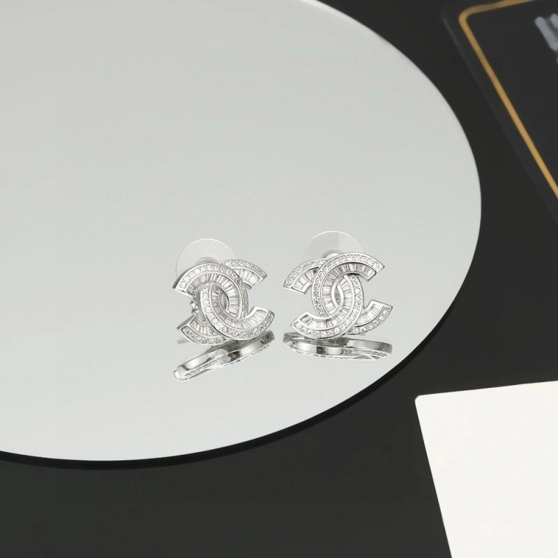 HighPerformance Chanel Earrings 219896