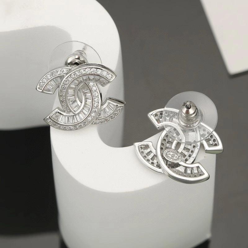 HighPerformance Chanel Earrings 219896