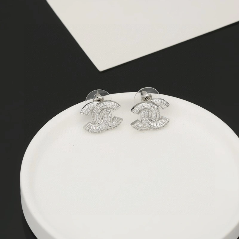 HighPerformance Chanel Earrings 219896