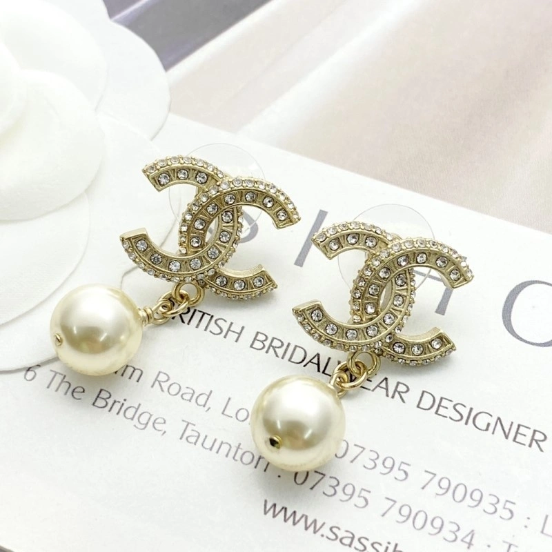 Breathable Chanel Earrings 219874