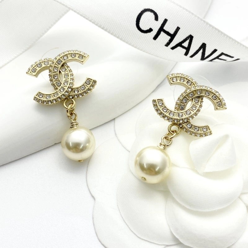 Breathable Chanel Earrings 219874