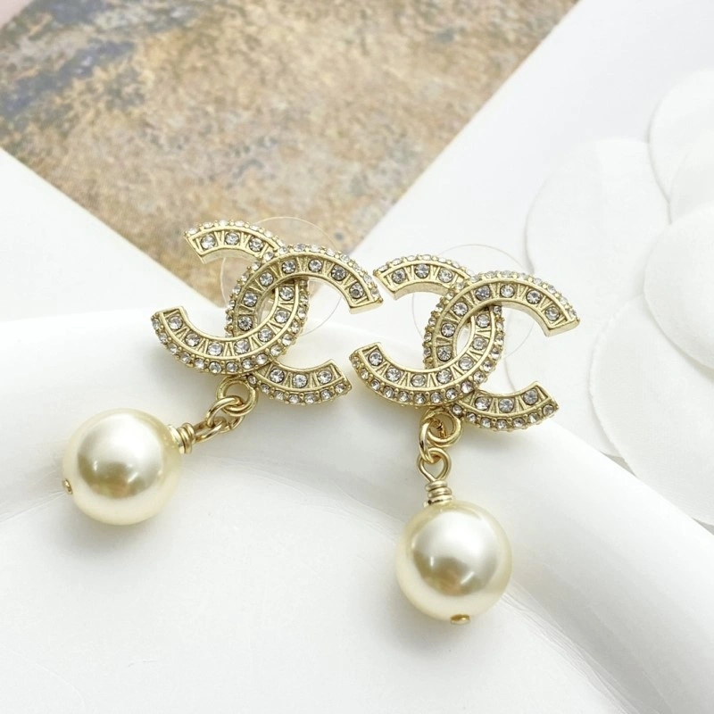 Breathable Chanel Earrings 219874