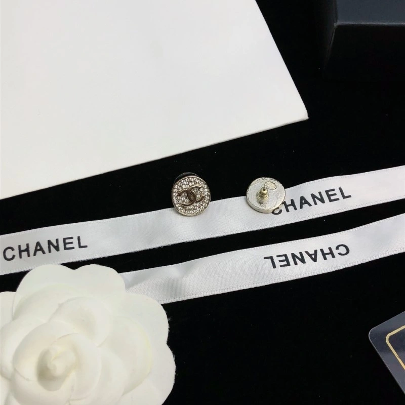 Chanel Earrings EyeCatching 219876
