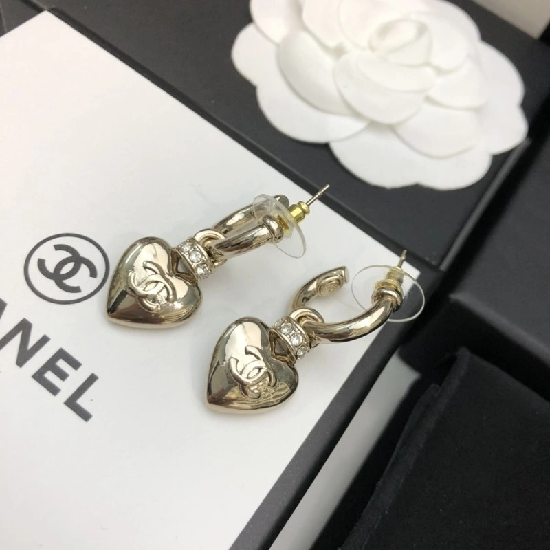 Chanel Earrings Affordable 219964