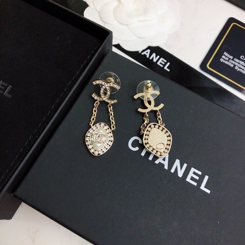Chanel Earrings WrinkleFree 219869